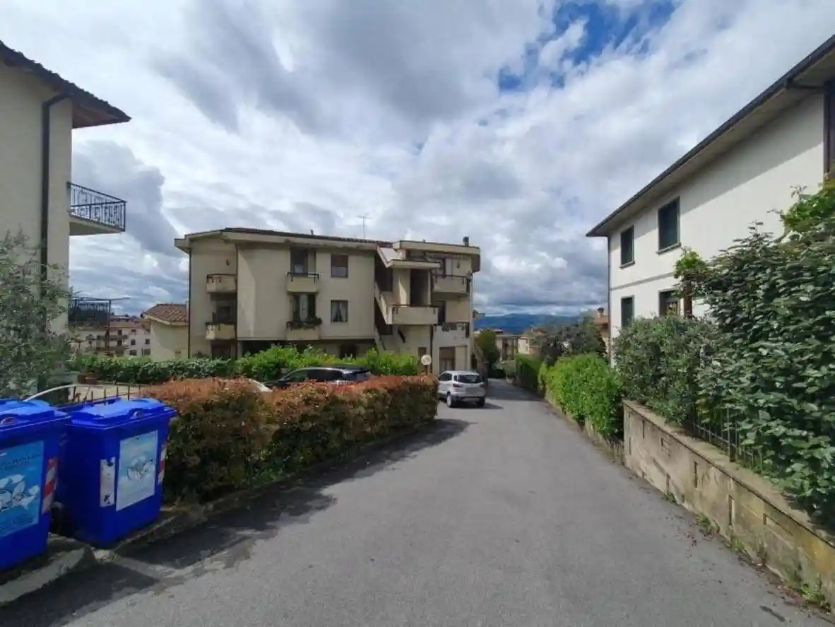 Appartamento in vendita a Reggello