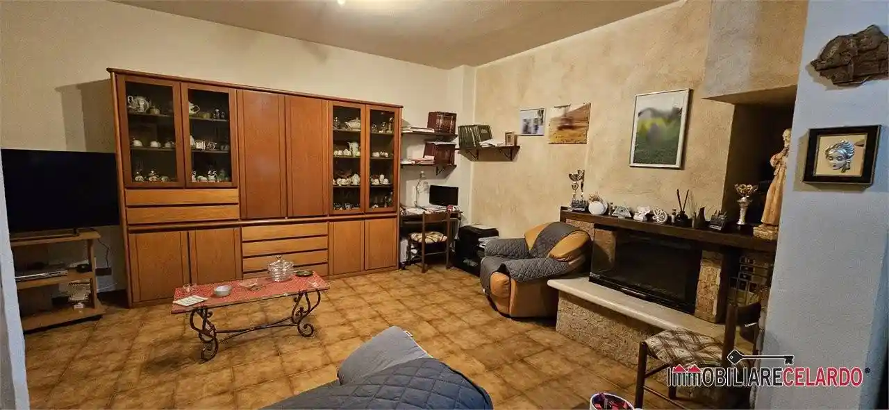 Villa in vendita a Casole d'Elsa