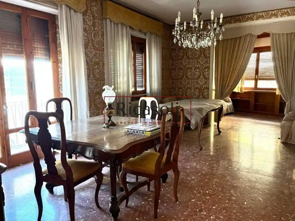 Villa in vendita a Barga