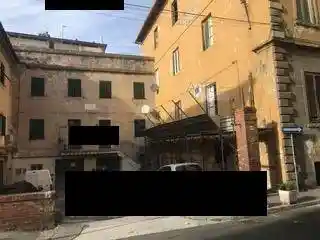 Appartamento in vendita a Livorno
