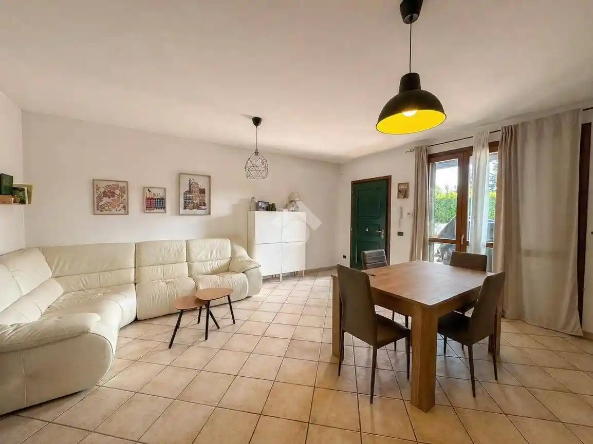 Appartamento in vendita a Santa Maria a Monte