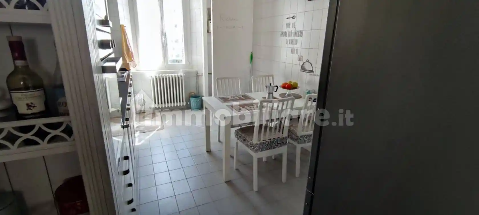 Appartamento in vendita a Falconara Marittima