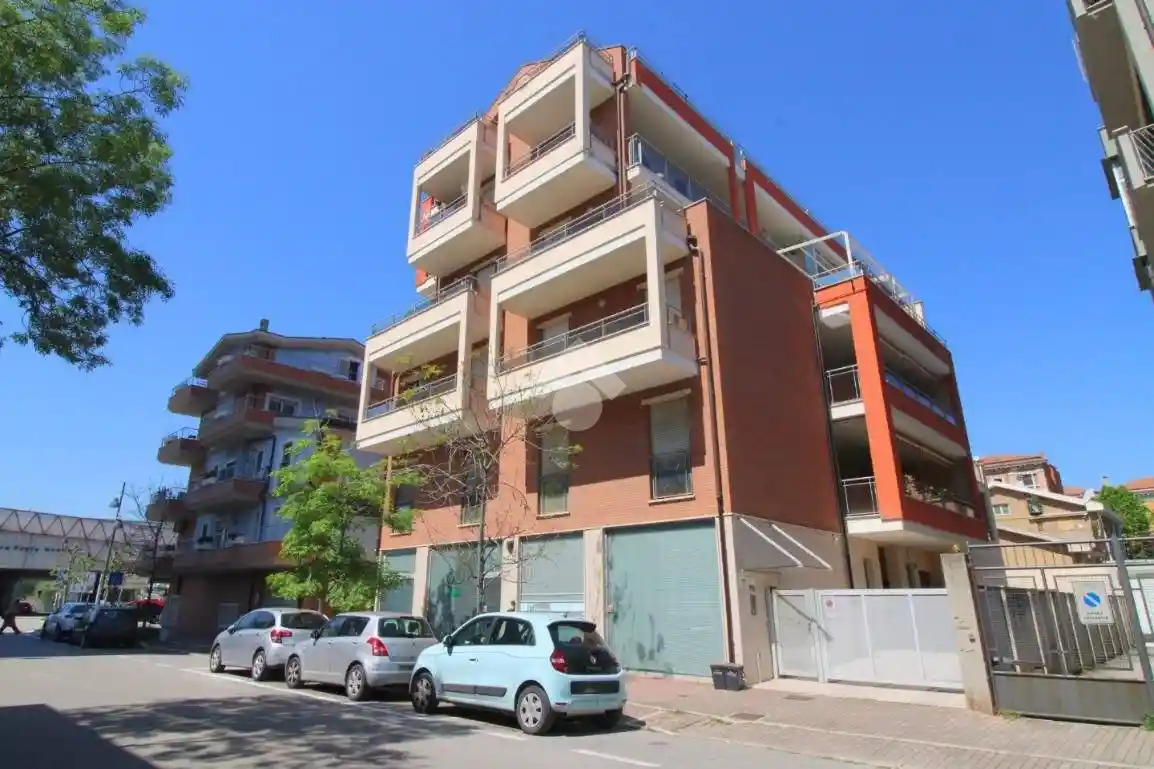 Appartamento in vendita a Pescara