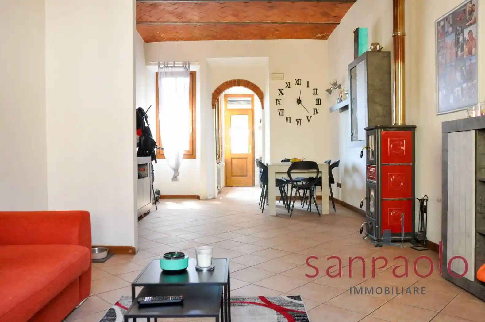 Casa indipendente in vendita a Pistoia