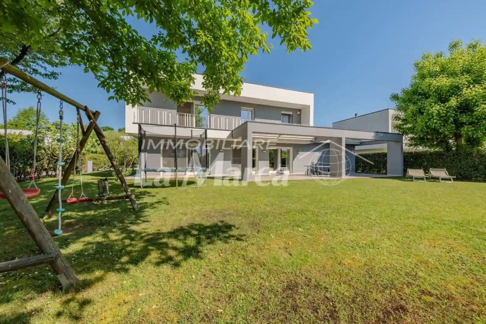 Villa - foto 2