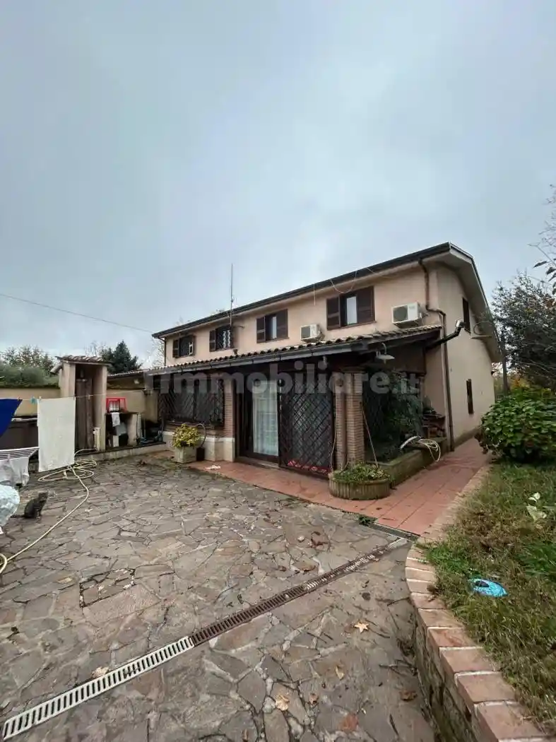 Villa in vendita a Artena