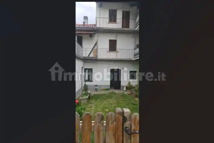 Rustico - Casale in vendita a Mesenzana