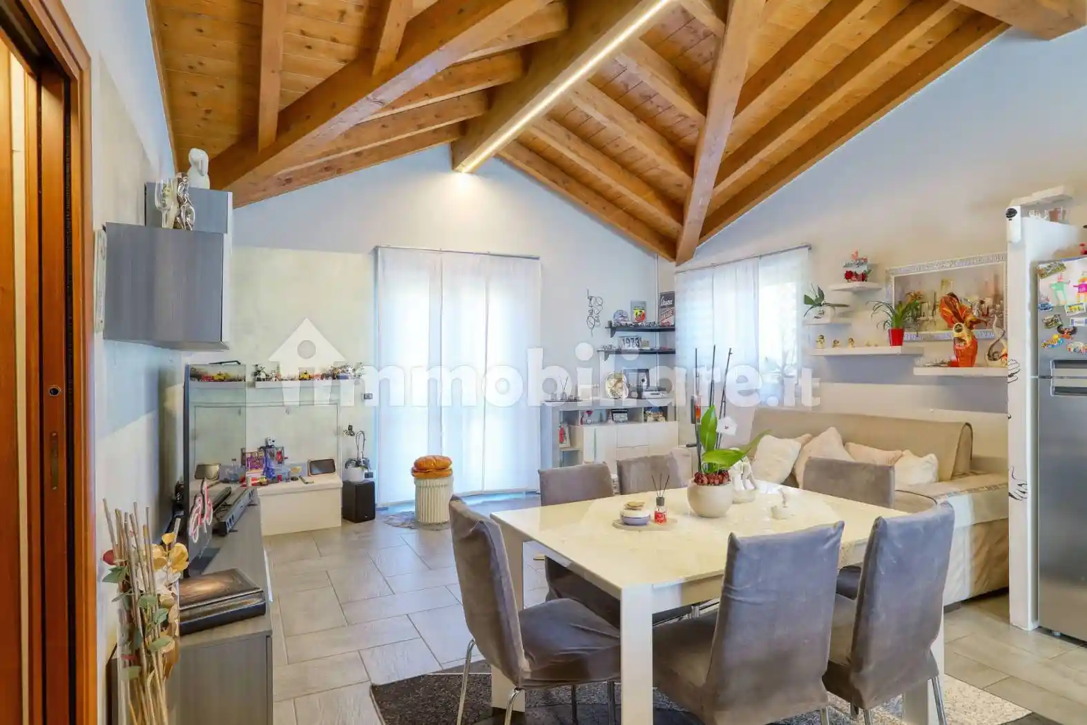 Appartamento in vendita a Cugliate-Fabiasco