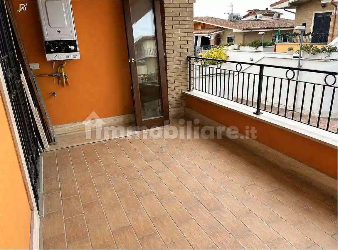 Villetta a schiera - foto 2