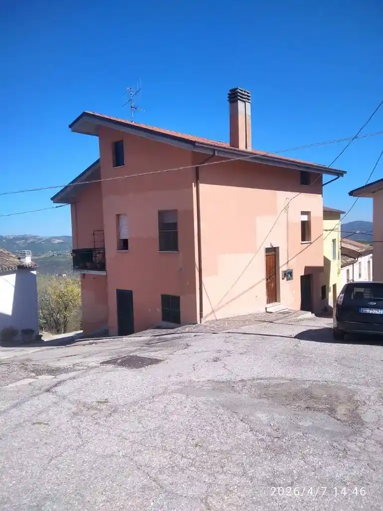 Casa indipendente in vendita a Teramo