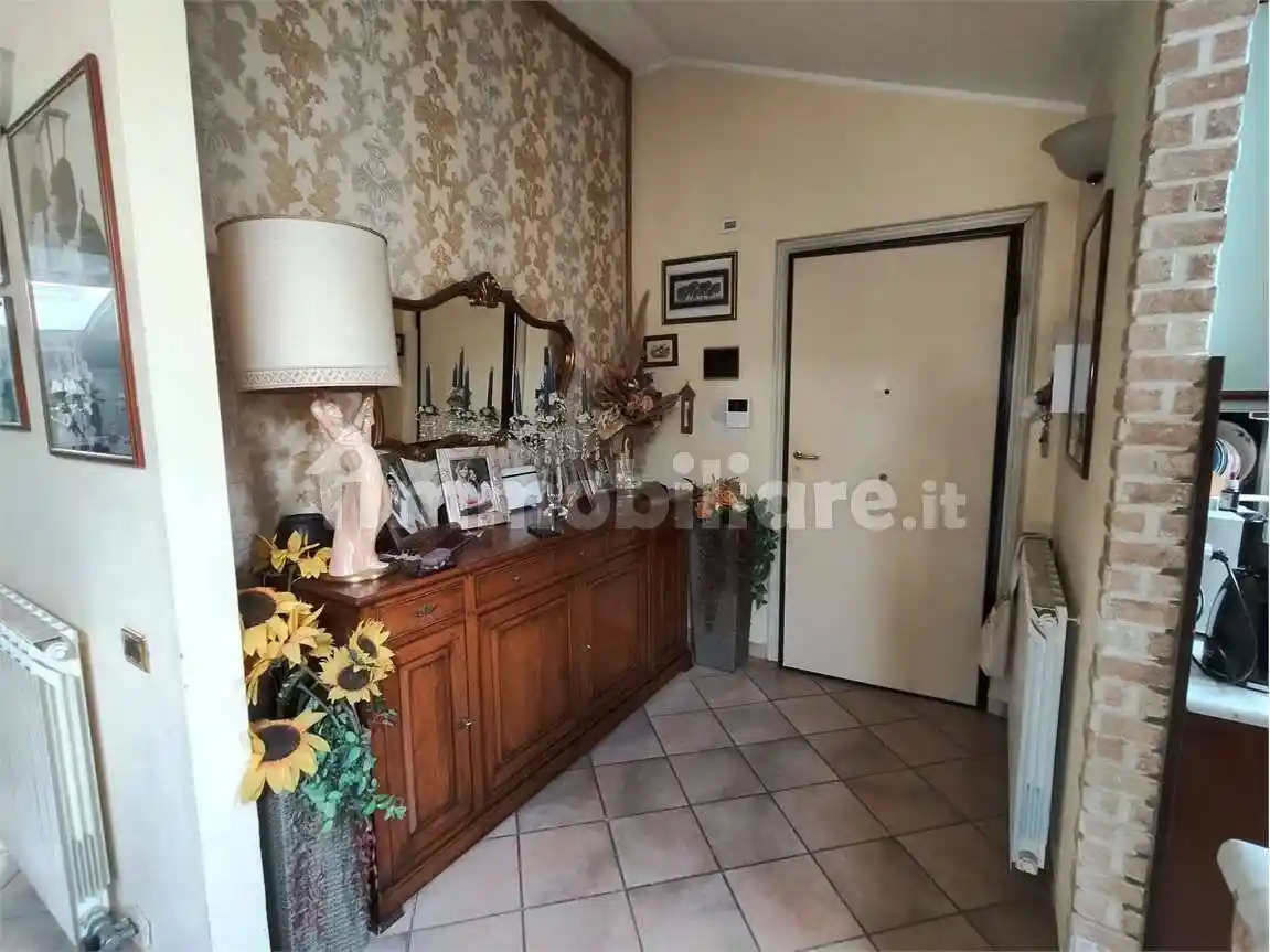 Appartamento in vendita a Carrara