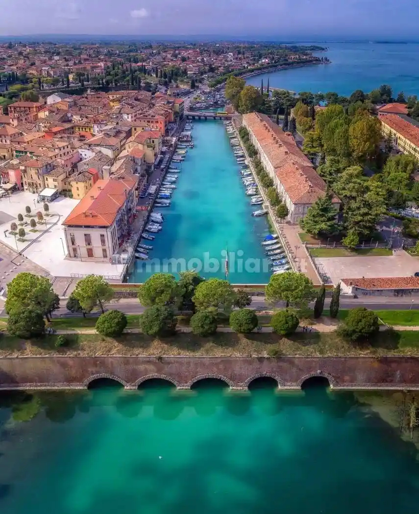 Attico - Mansarda in vendita a Peschiera del Garda