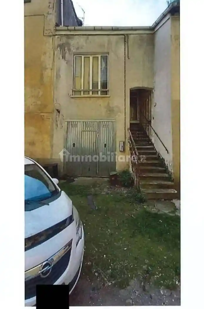 Appartamento in vendita a Altare
