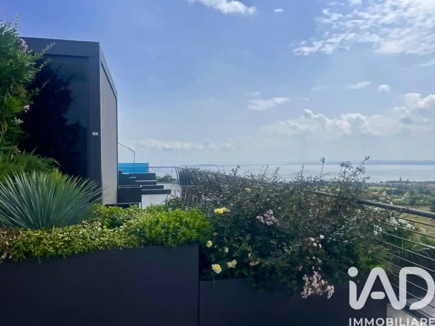 Villa in vendita a Padenghe sul Garda