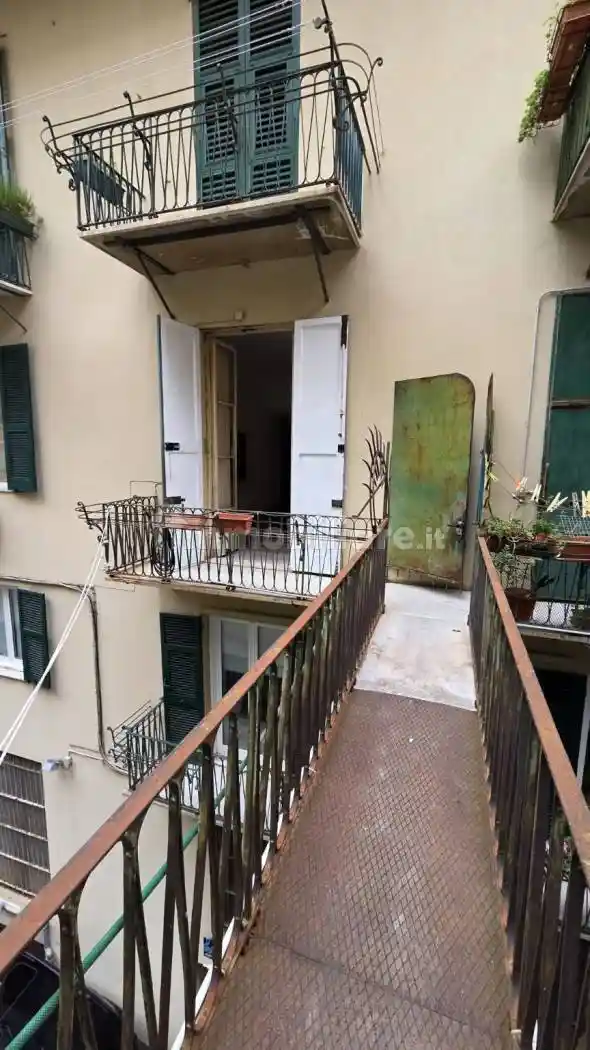 Appartamento in vendita a Genova