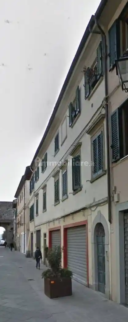 Appartamento in vendita a Prato