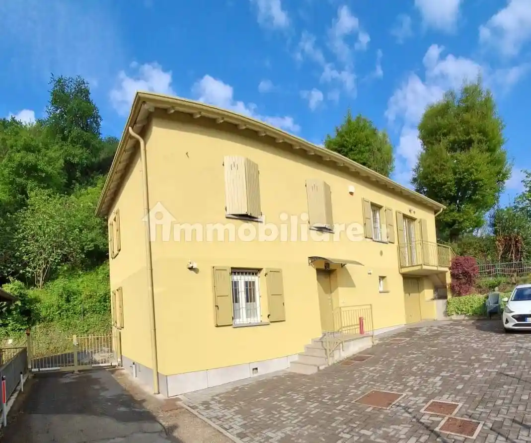 Villa in vendita a Imbersago