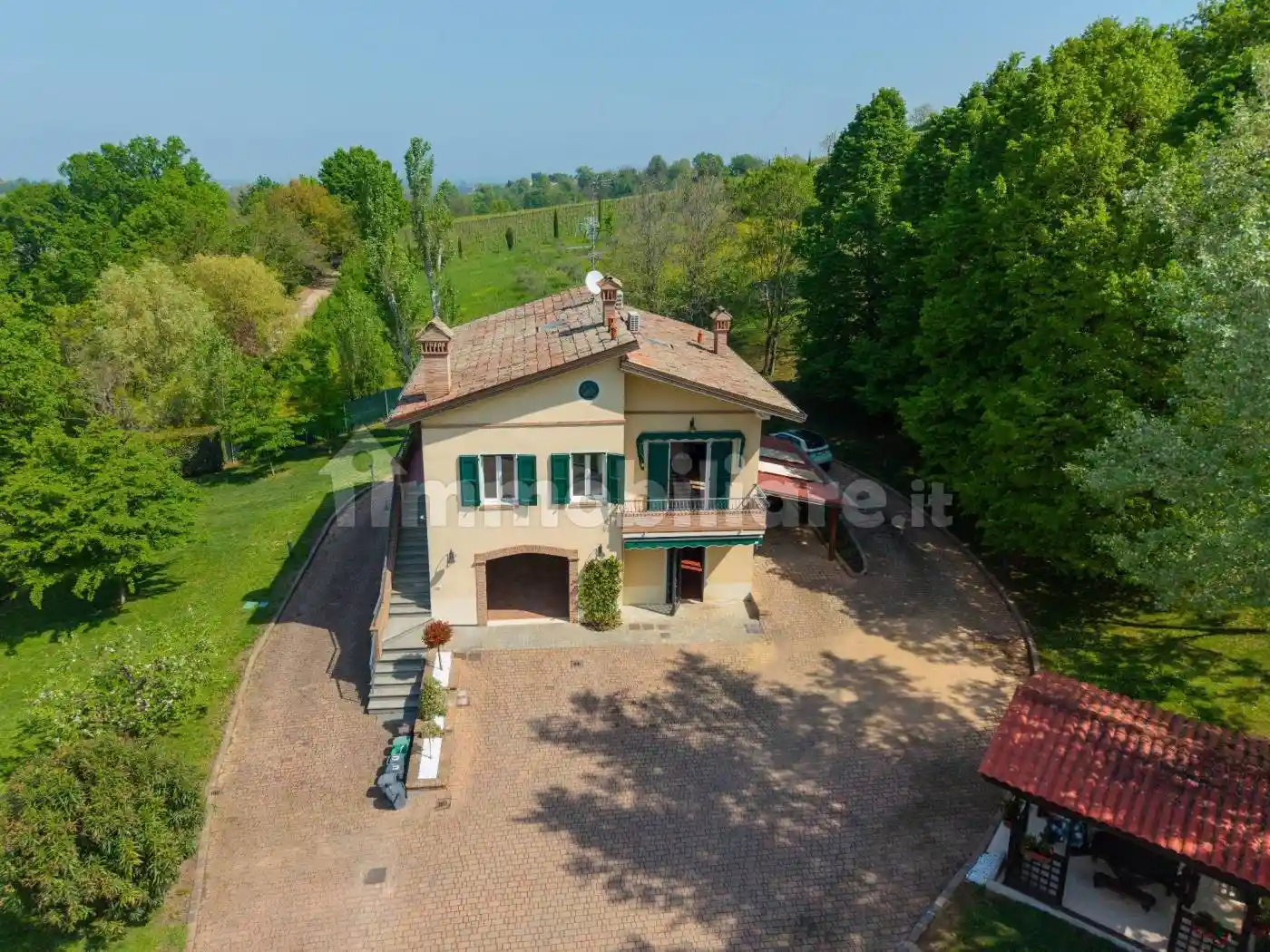 Casa indipendente in vendita a Castelvetro di Modena