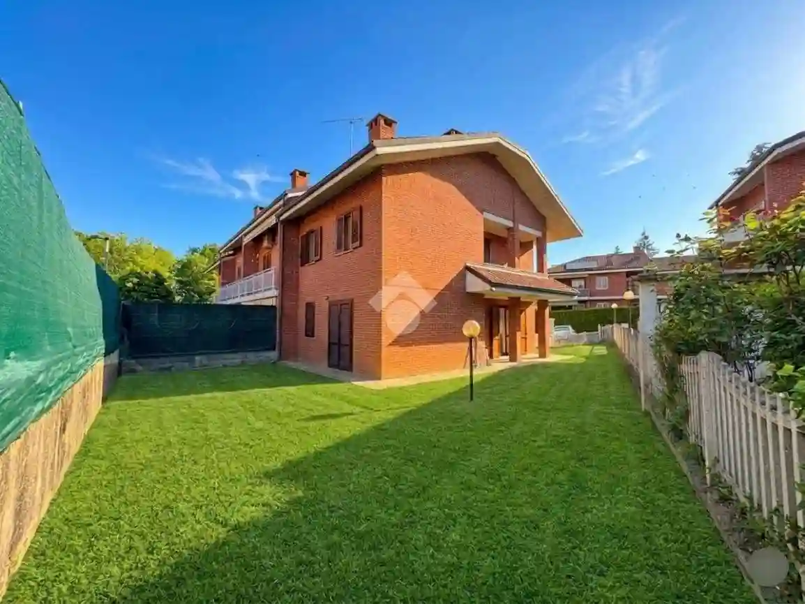 Villetta a schiera - foto 2