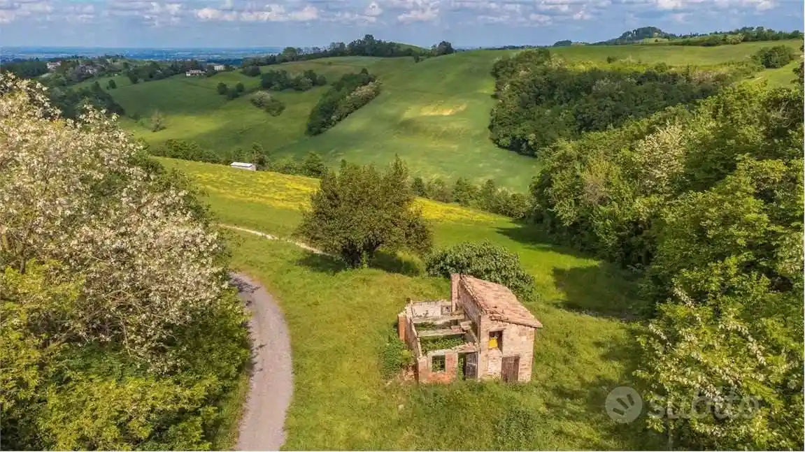 Rustico - Casale in vendita a Salsomaggiore Terme