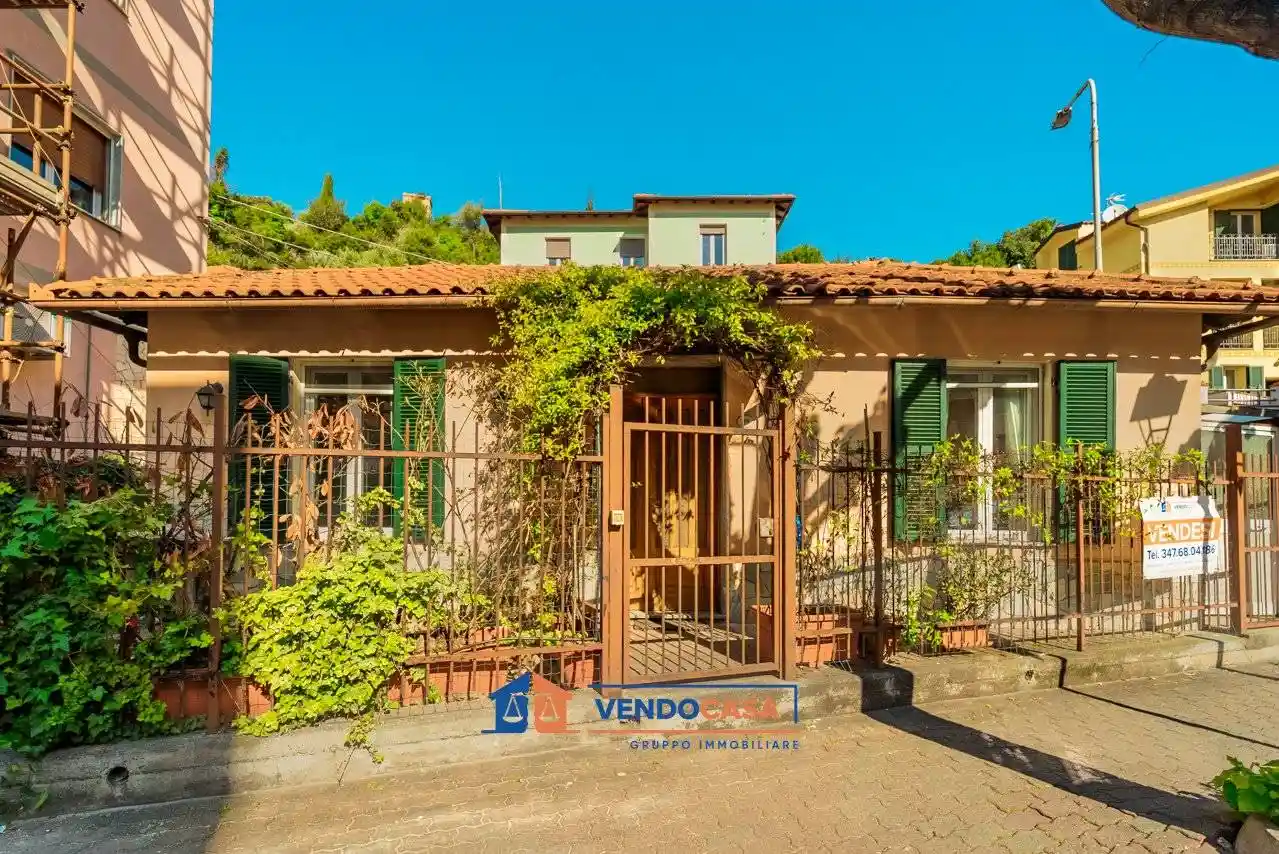 Villa in vendita a Albenga