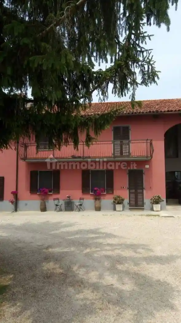 Appartamento in affitto a Alba