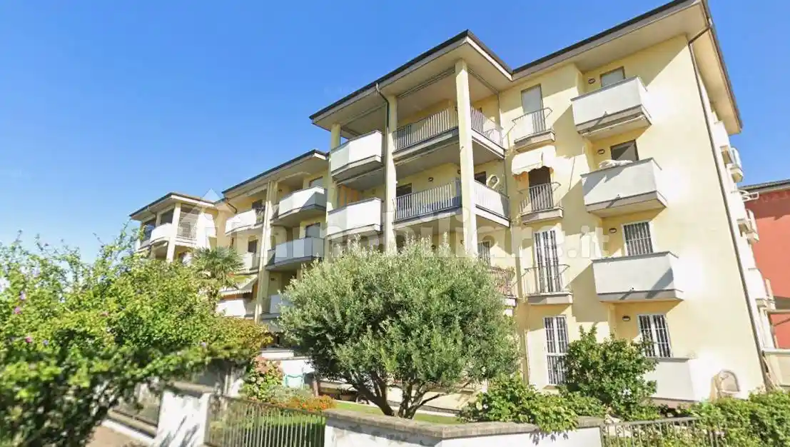 Appartamento in vendita a Trecate