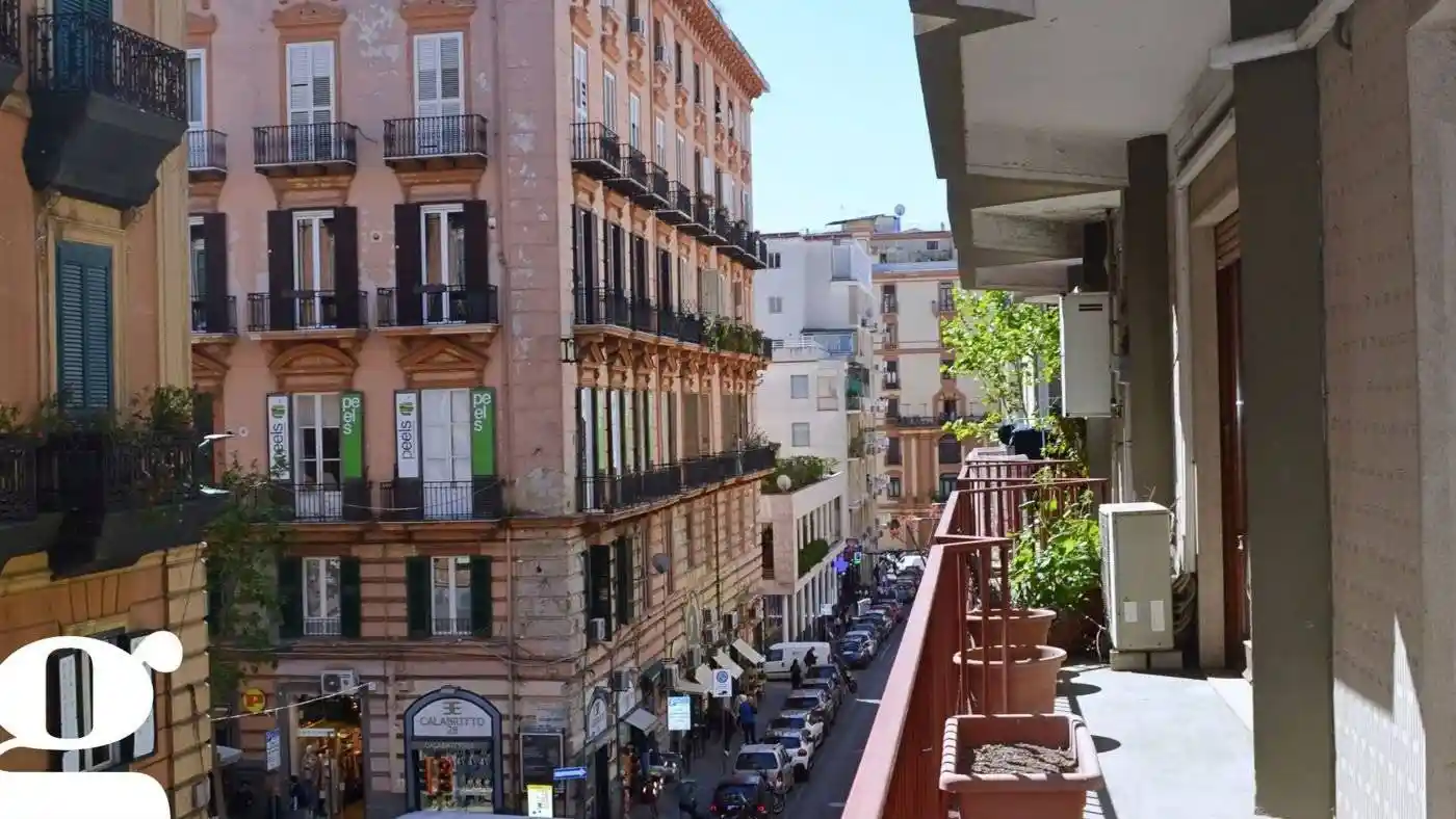 Appartamento in vendita a Napoli
