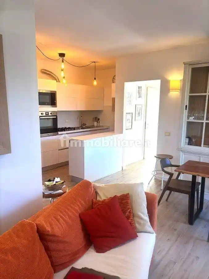 Appartamento in vendita a Carmignano