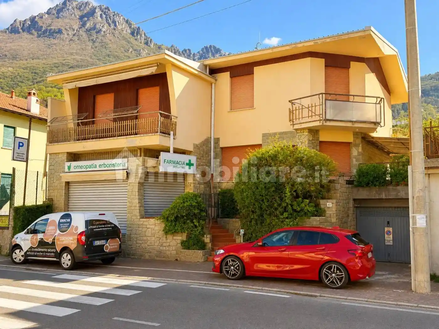 Villa in vendita a Abbadia Lariana