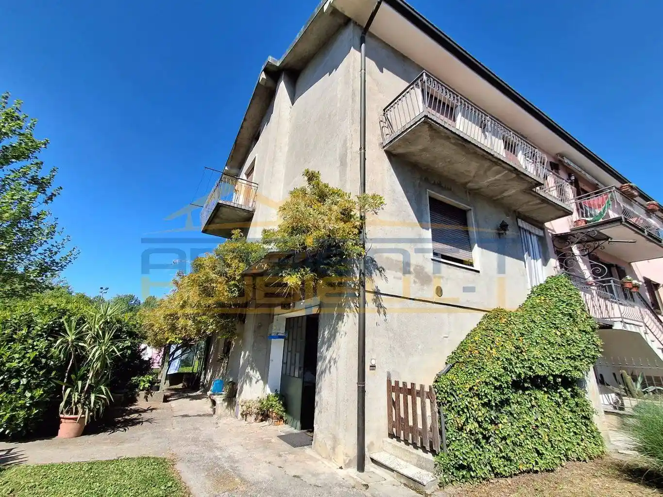 Villa in vendita a Molteno
