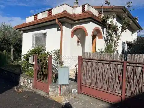 Villa in vendita a Forte dei Marmi