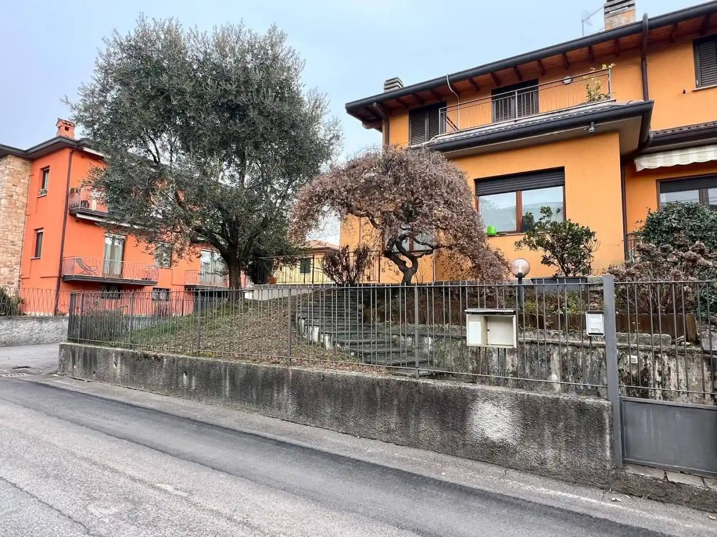 Villa in vendita a Scanzorosciate