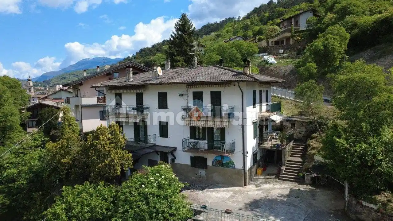 Villa in vendita a Rovereto
