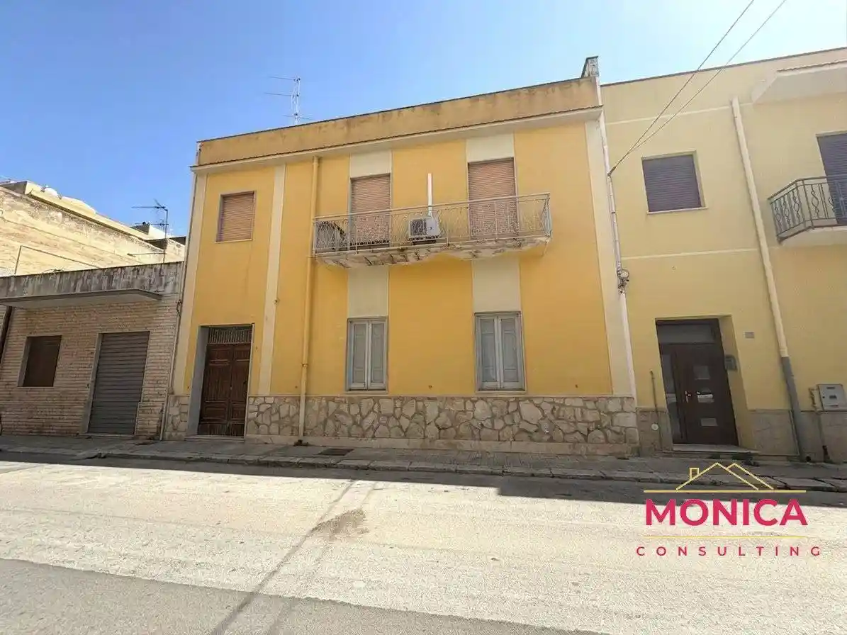 Palazzo - Edificio in vendita a Trapani
