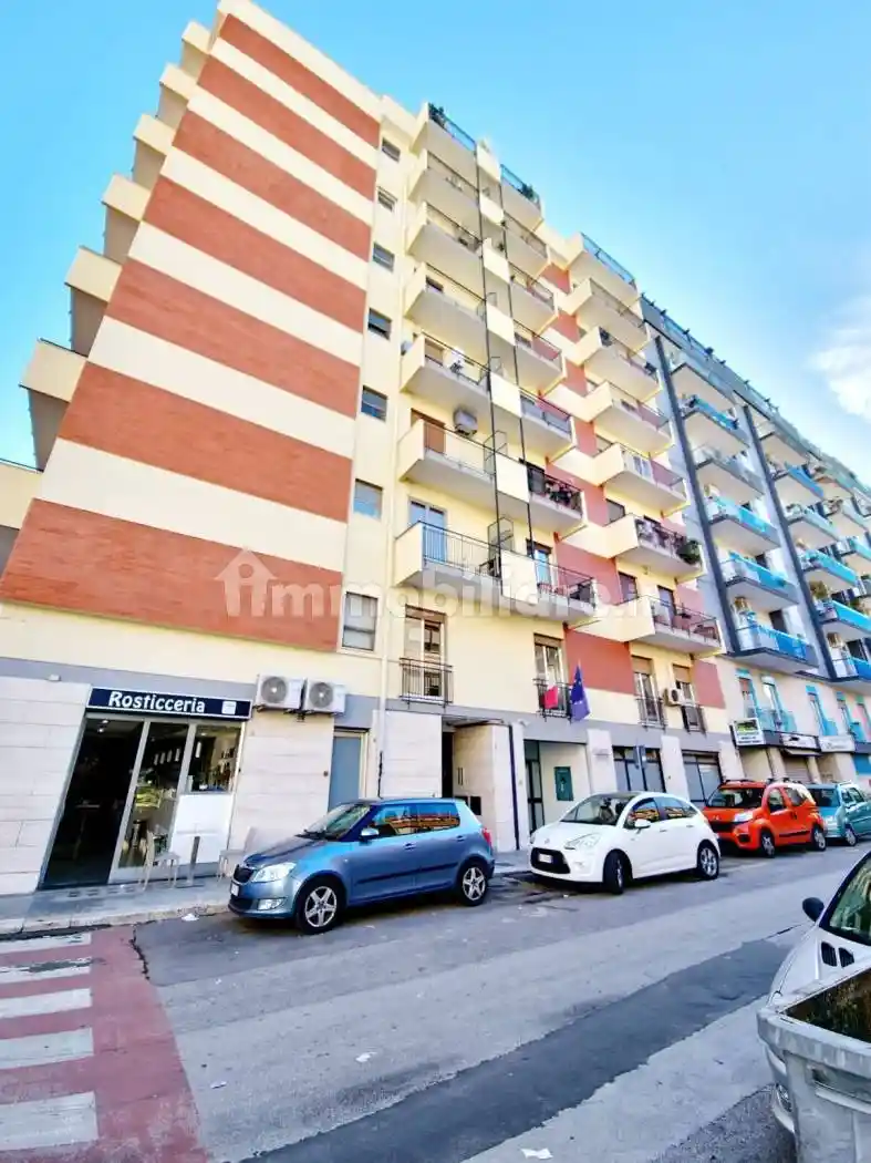 Appartamento in affitto a Bari
