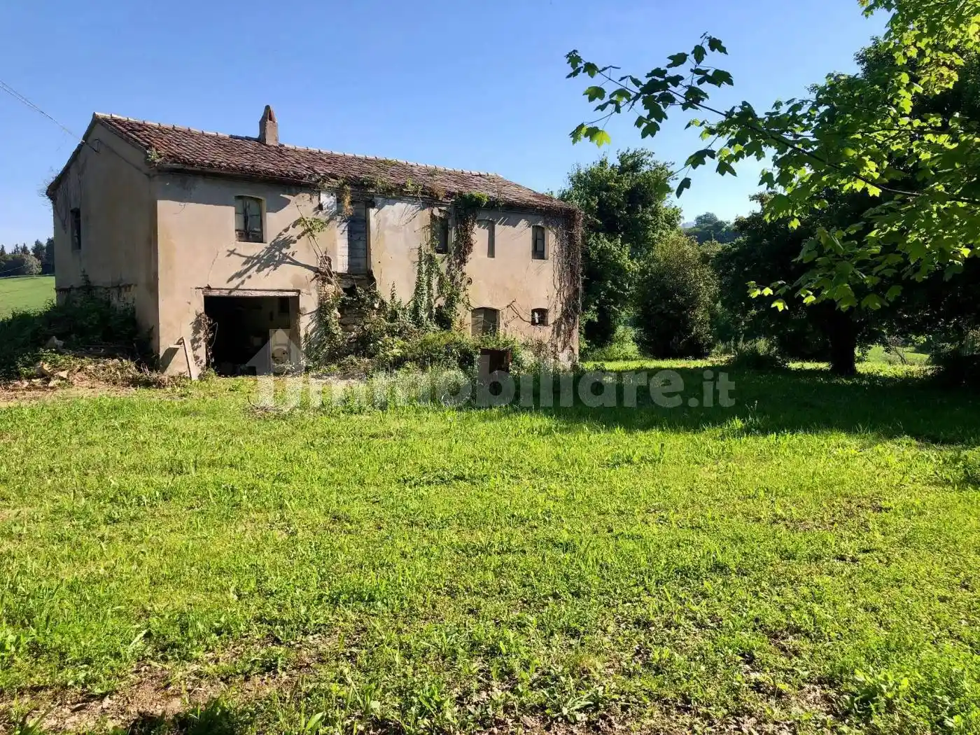 Rustico - Casale in vendita a Camerano
