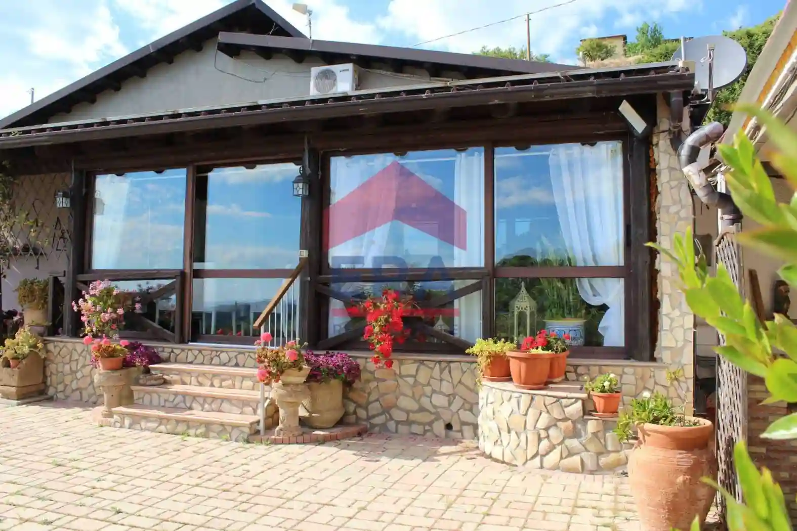 Villa - foto 4