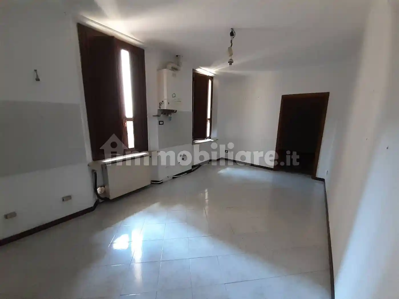 Appartamento in vendita a Piacenza