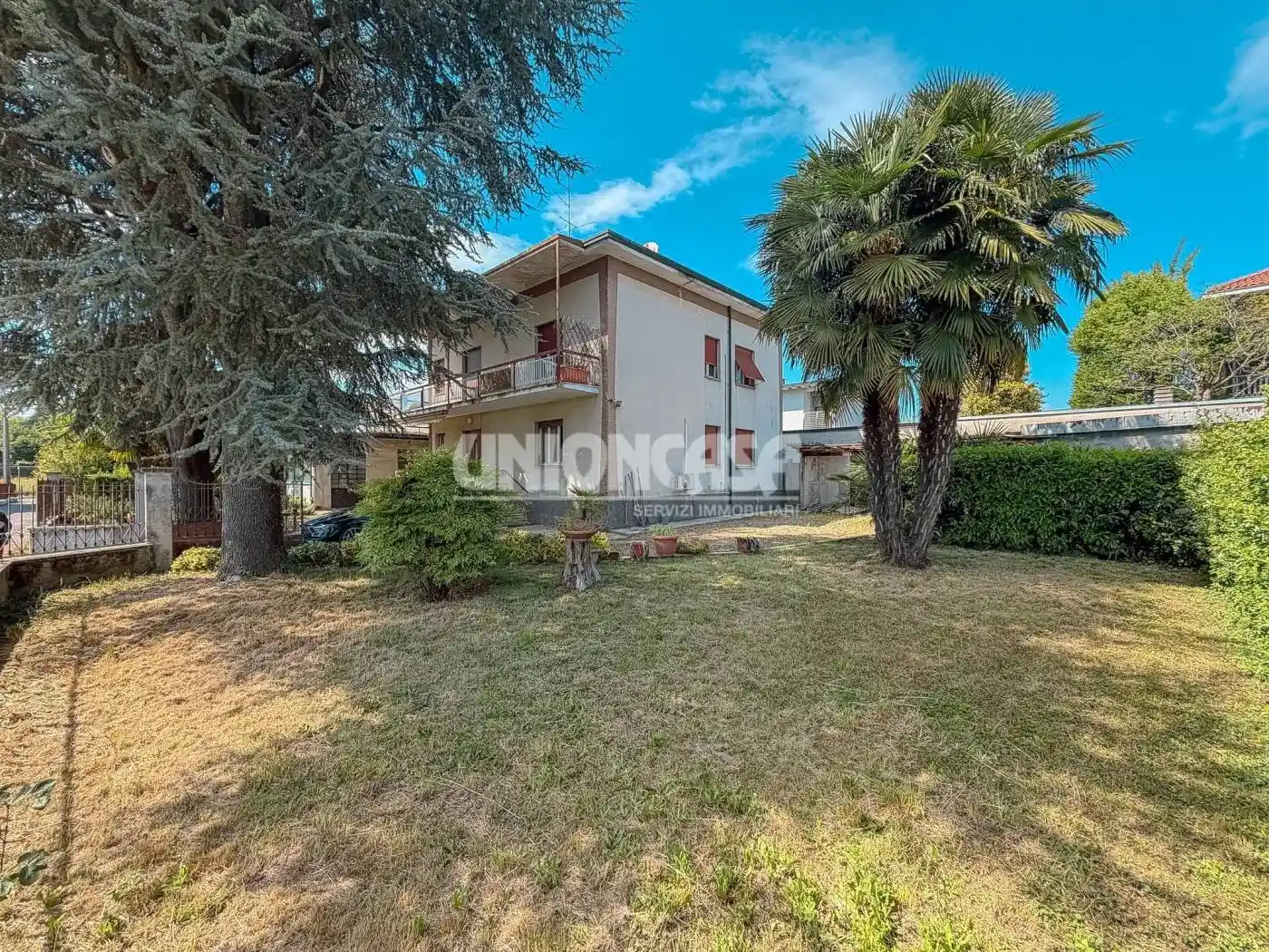Villa in vendita a Limido Comasco