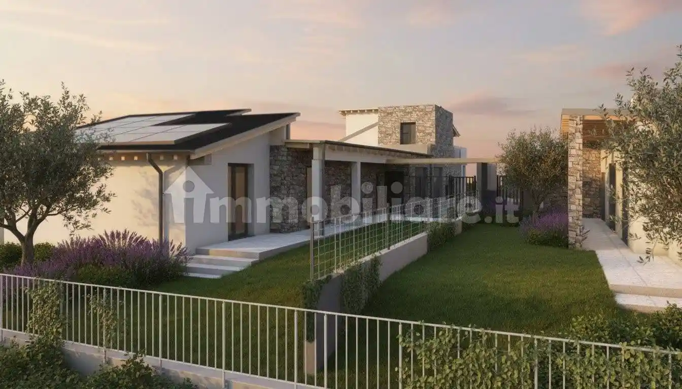 Villa in vendita a Lipomo