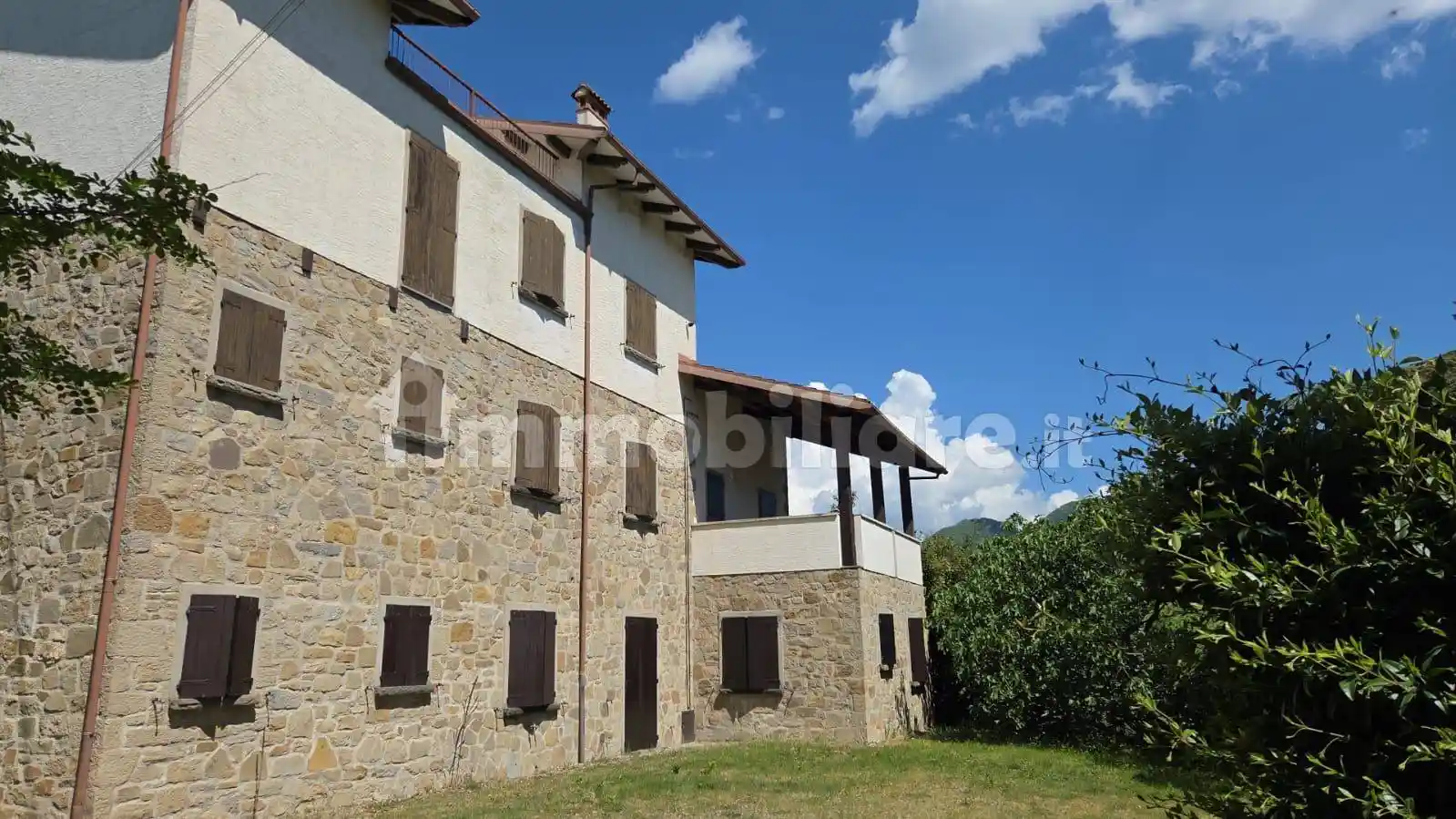Palazzo - Edificio in vendita a Grizzana Morandi