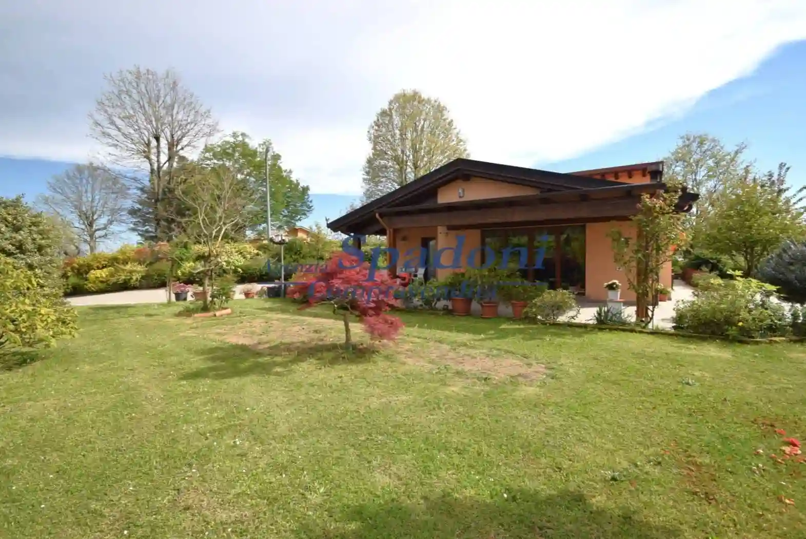 Villa - foto 2