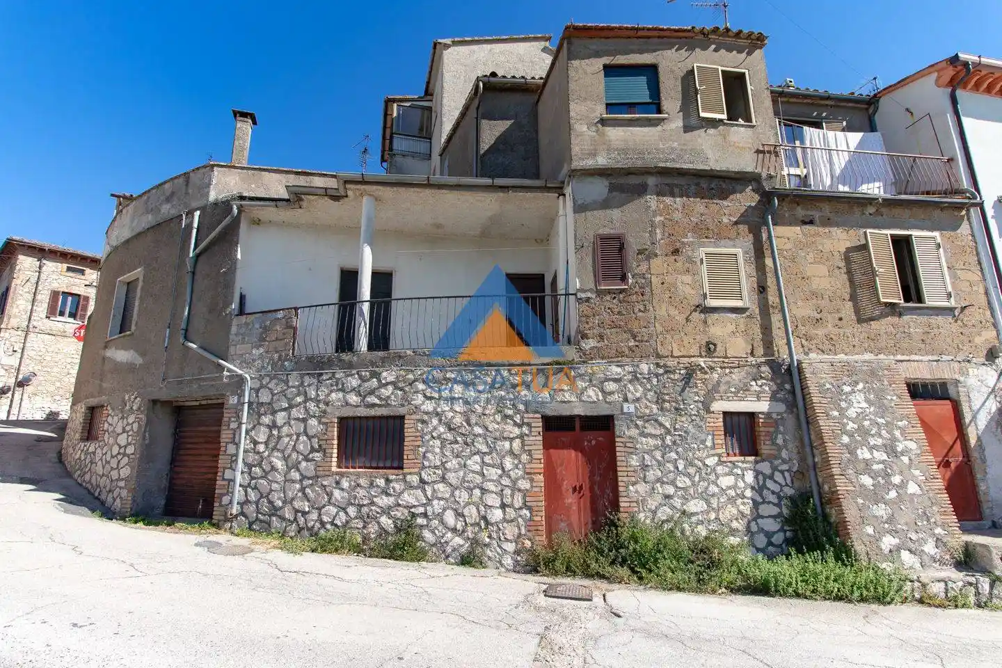 Casa indipendente in vendita a Alviano