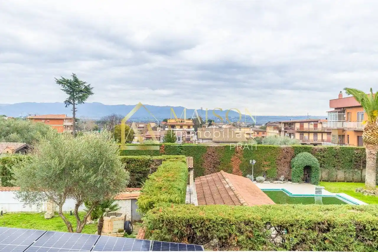Villetta a schiera in vendita a Roma