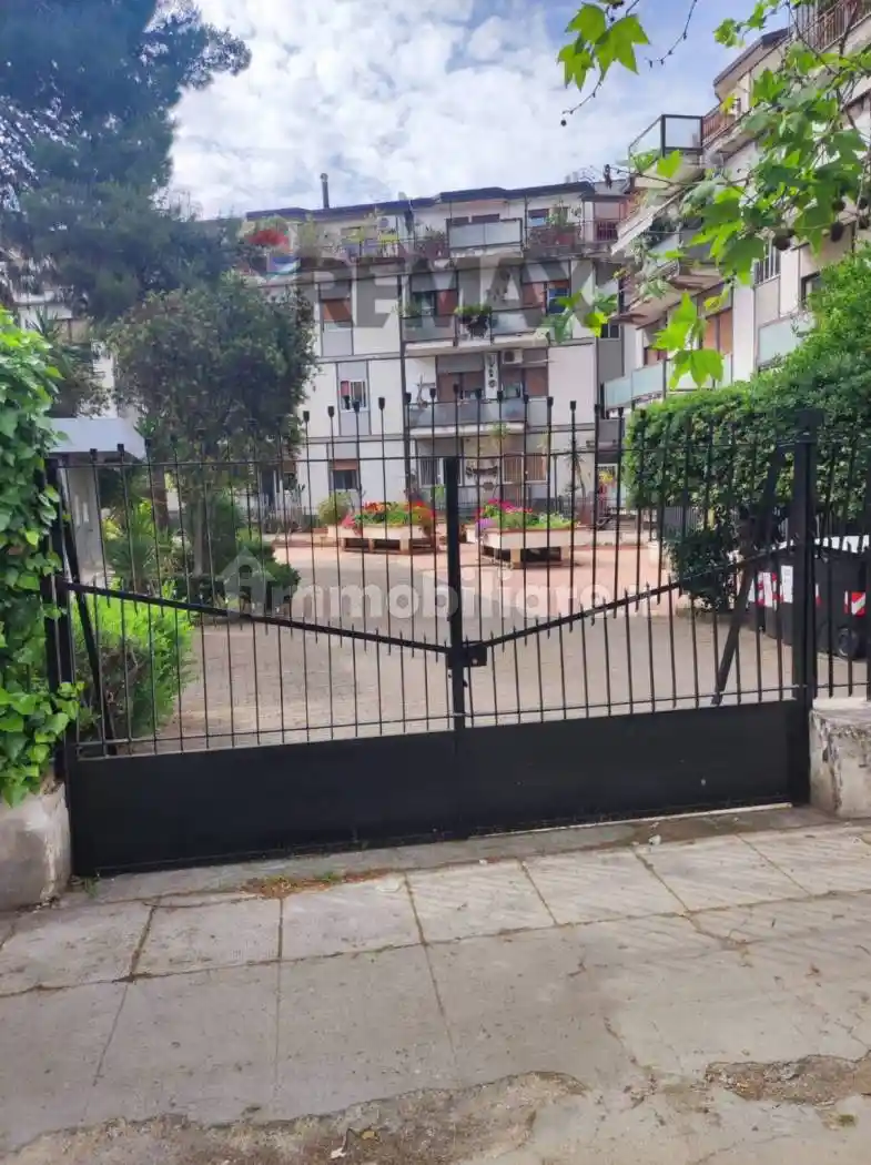 Appartamento in vendita a Palermo