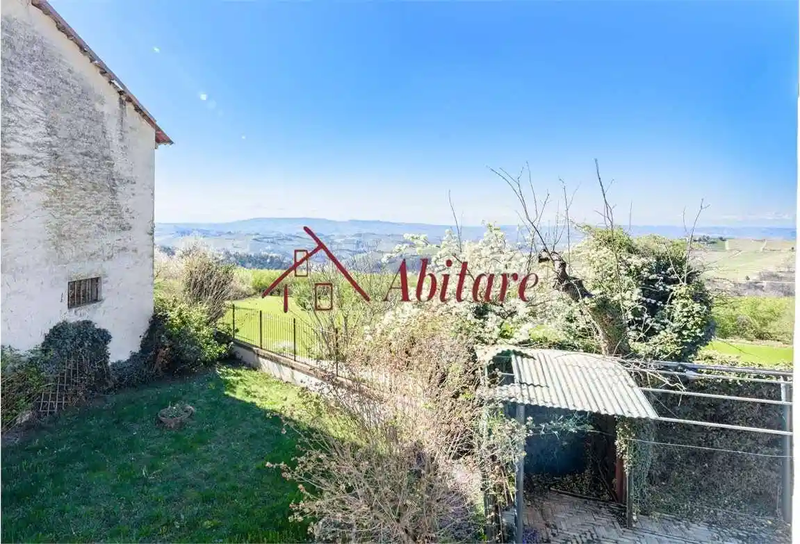 Rustico - Casale in vendita a Montelupo Albese