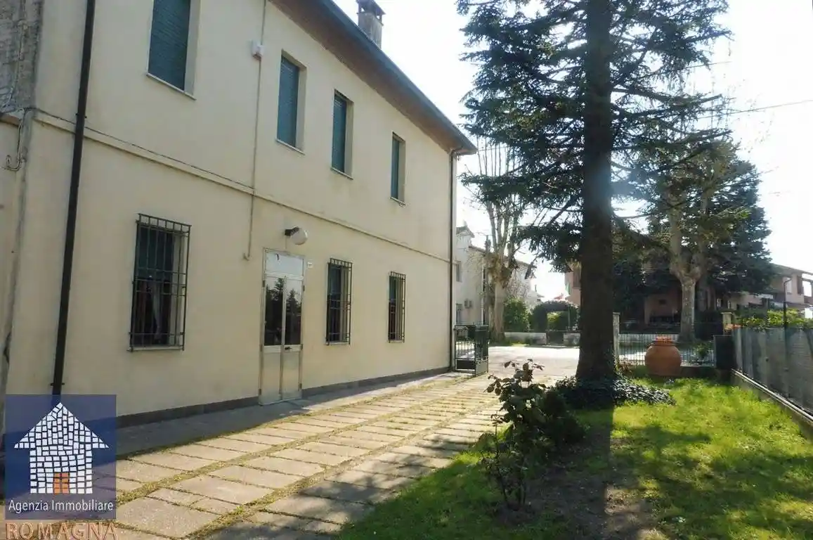 Casa indipendente in vendita a Ravenna