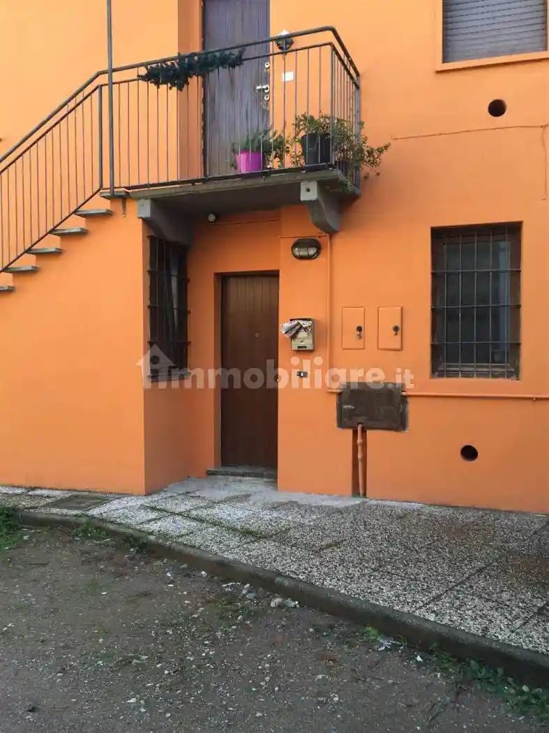 Casa indipendente in vendita a Busto Garolfo