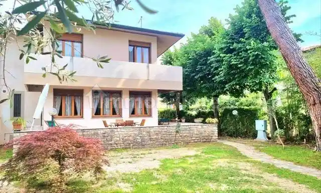 Villa in affitto a Forte dei Marmi